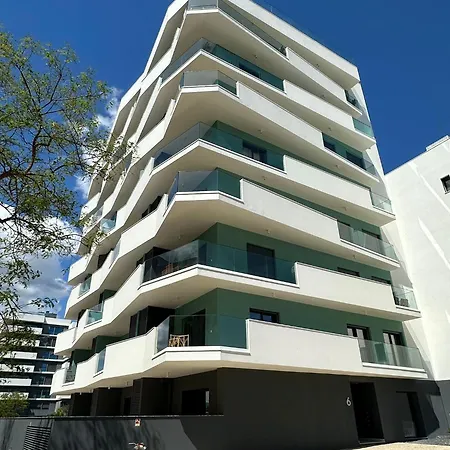 Moderno Em * Faro