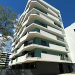Moderno Em * Faro