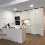Moderno Em Apartmán